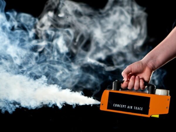 Smoke-Machine-to-Identify-air-leakage-PAS2035
