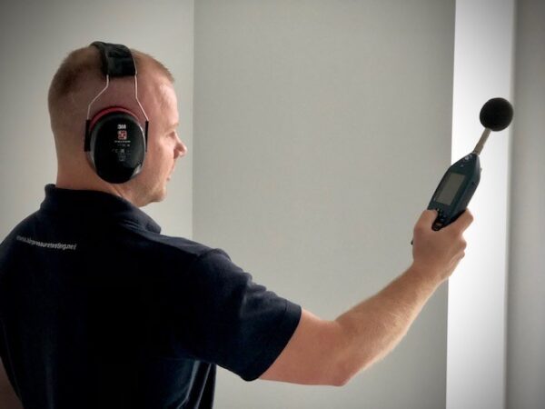 UKAS accredited sound insulation testing in London 